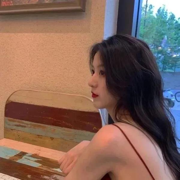 当红女秘书